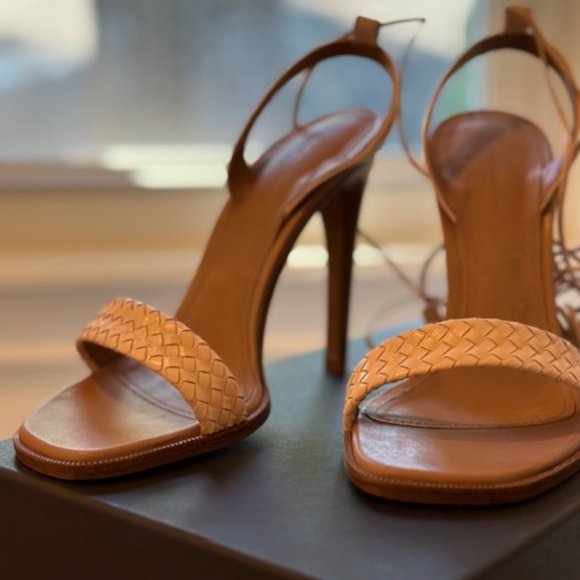 Bottega Veneta Tan Sandals - Picture 11 of 16